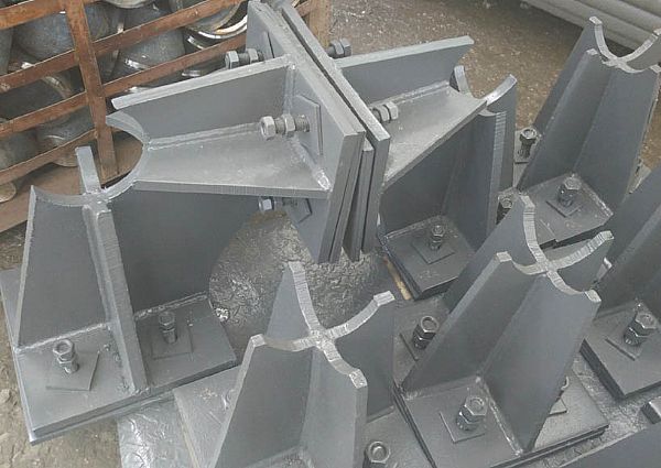 双辽煤棚网架双向支座